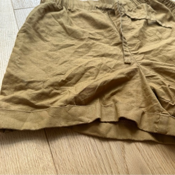 SALE ⬇️ UNIQLO WOMEN LINEN BLEND RELAXED SHORTS - XS - Picture 4 of 8